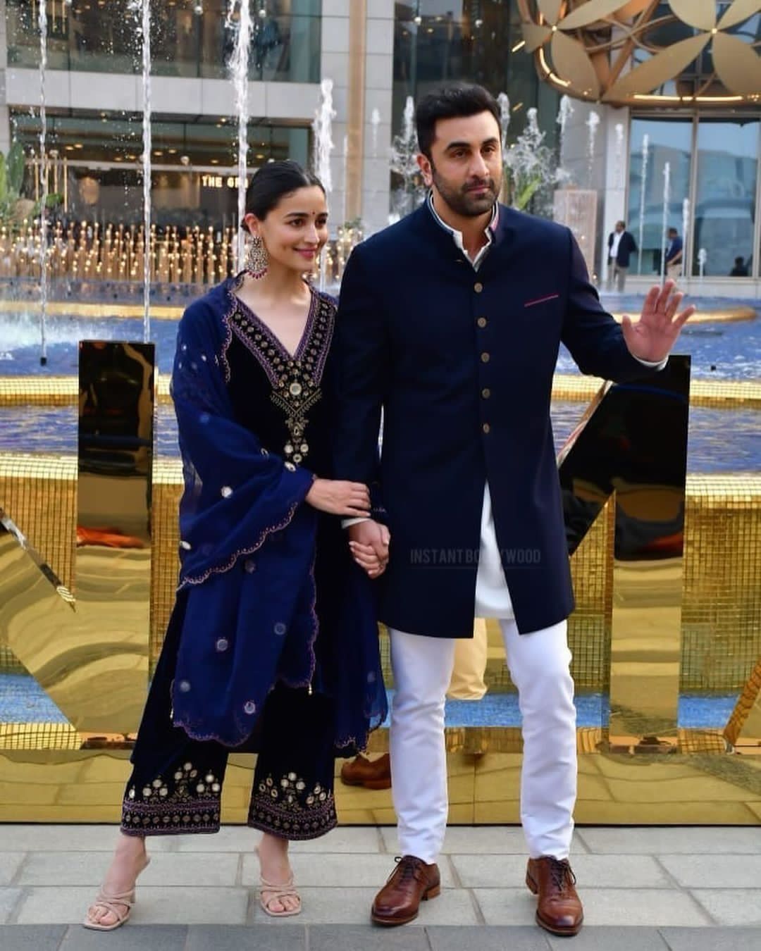 Alia Bhatt Velvet Blue Salwar Suit