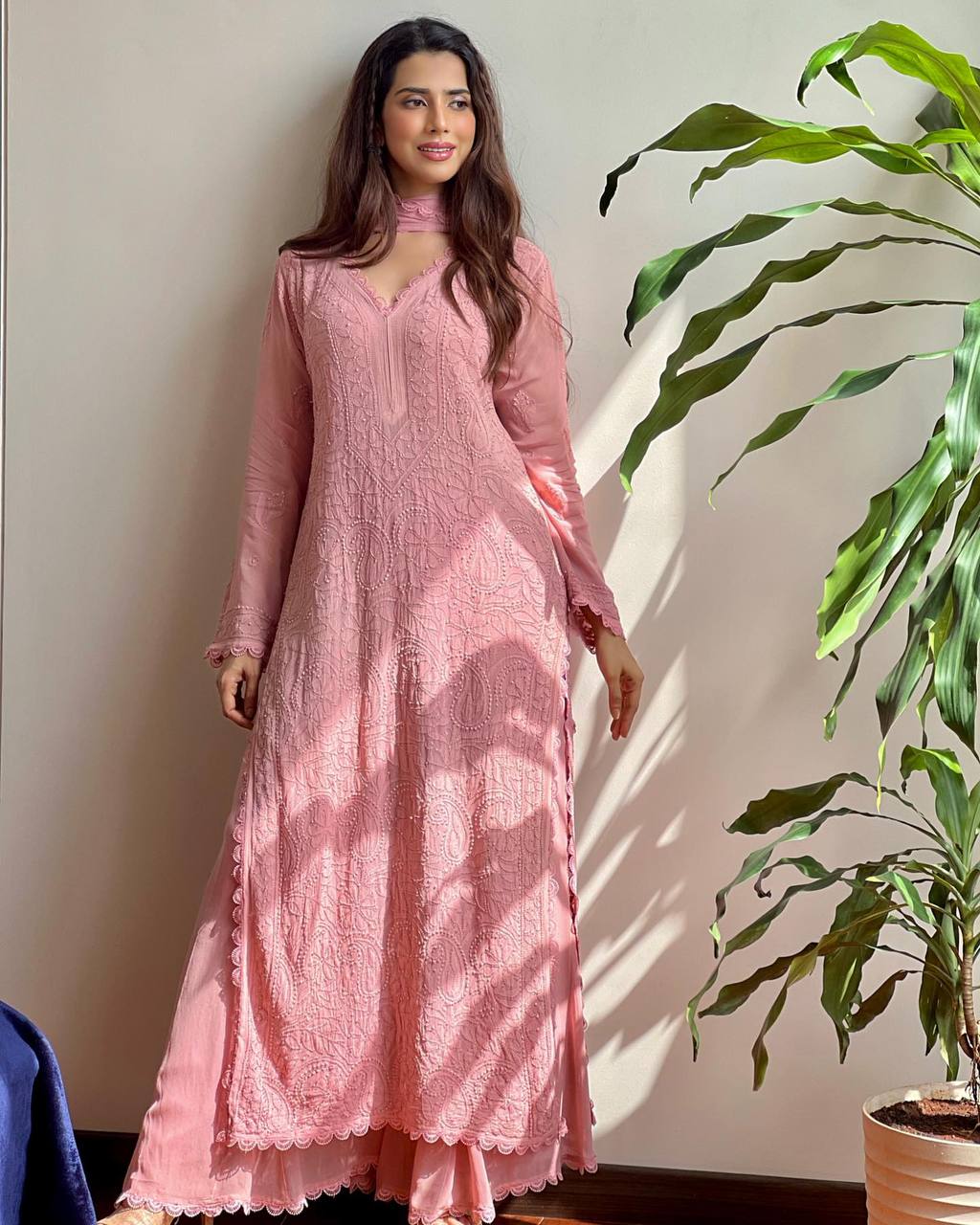 Beautiful Cotton Thread Embroidered Suit In Pink