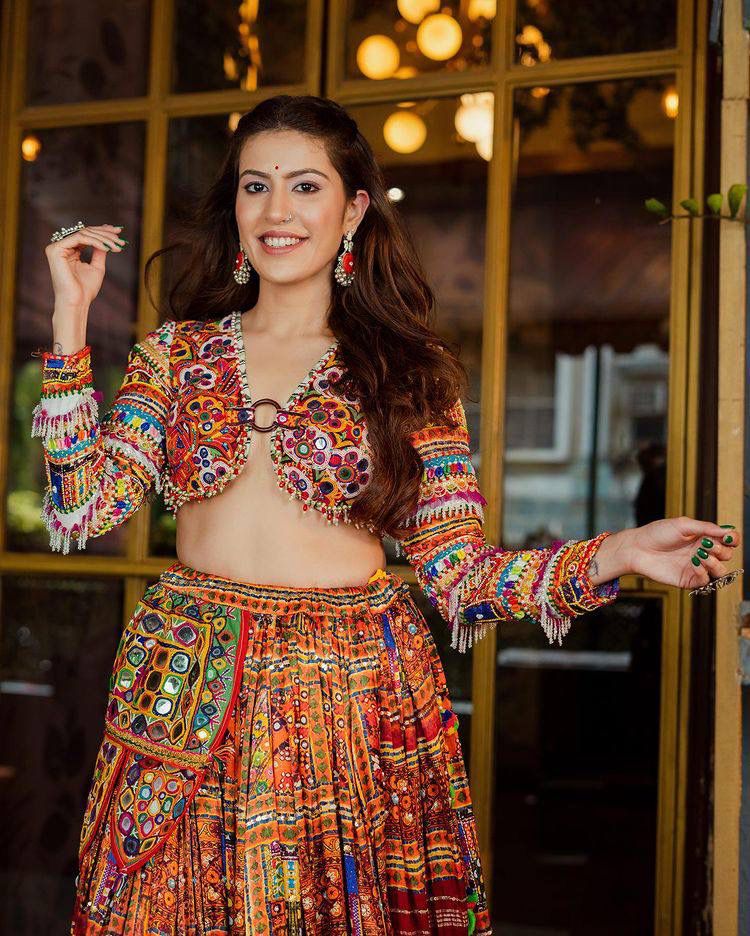 Ghoomar Glamour Navratri Lehenga Choli