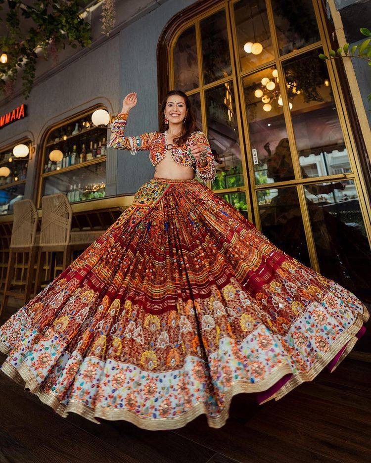 Ghoomar Glamour Navratri Lehenga Choli