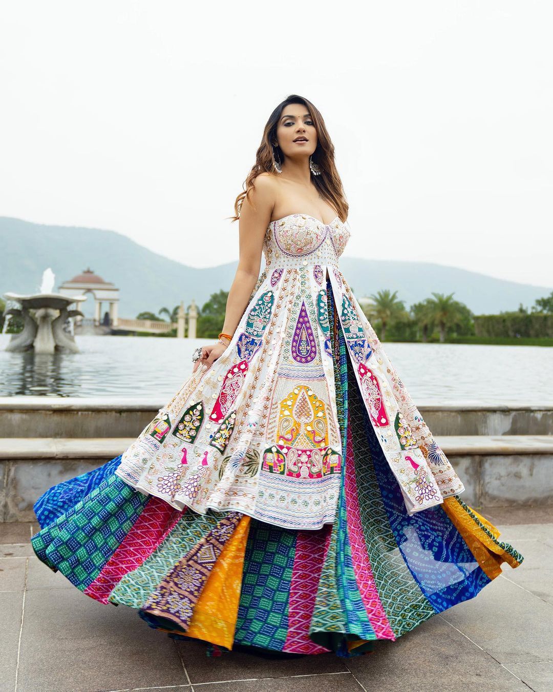 Anokhi Ada Navratri Lehenga Choli (With Sleeves)