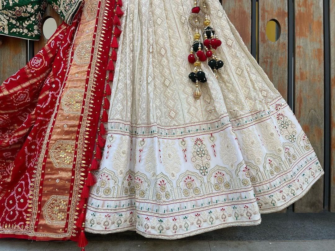 Wedding Bandhej Chinkankaari Lehenga