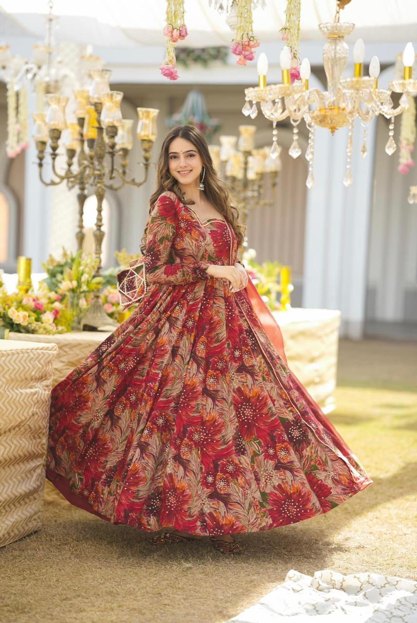 Gulbahar Red Gown With Dupatta Gulbahar Red Gown With Dupatta