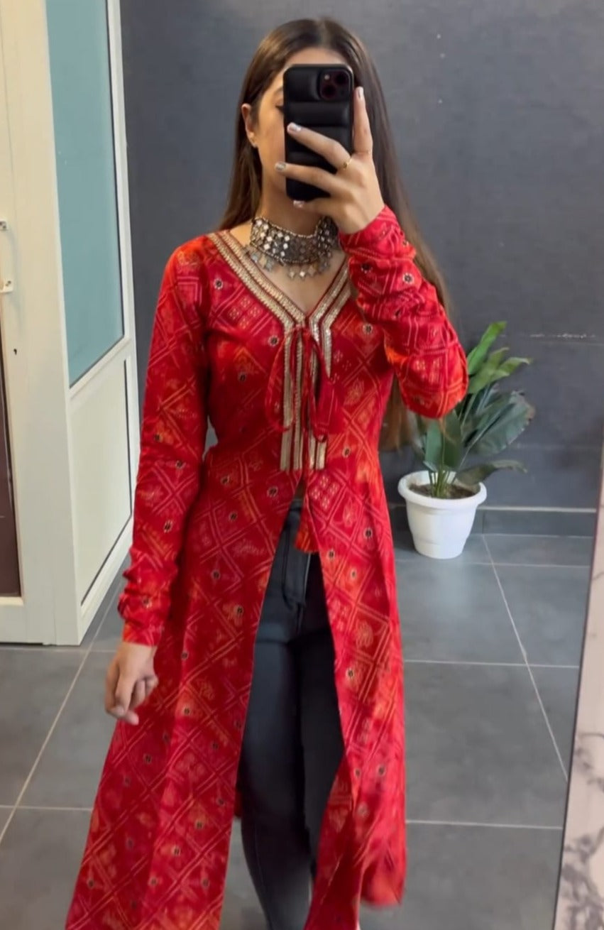 Laal Bandhej Kurti