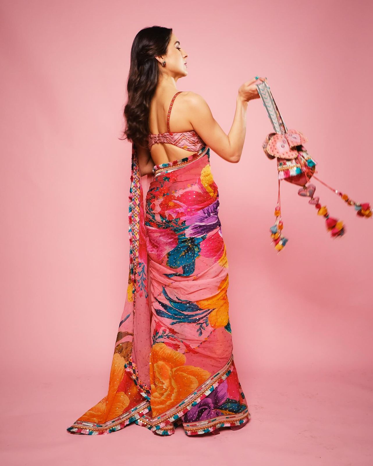 Rangeen Sara Ali Khan Saree With PotliBag