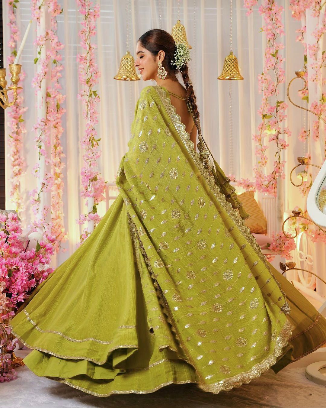 Glamorous Green Salwar Suit