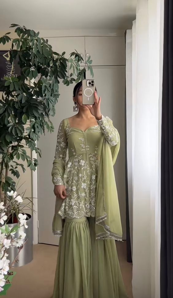 Radiant Dahlia Sharara Set