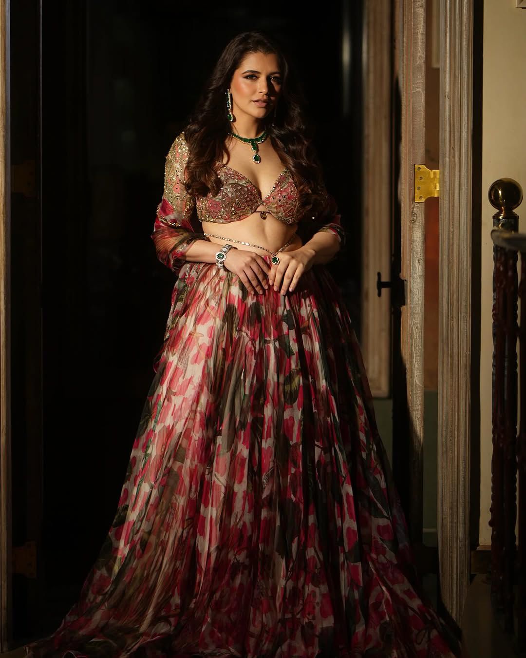 Phuljhadi Floral Lehenga Choli