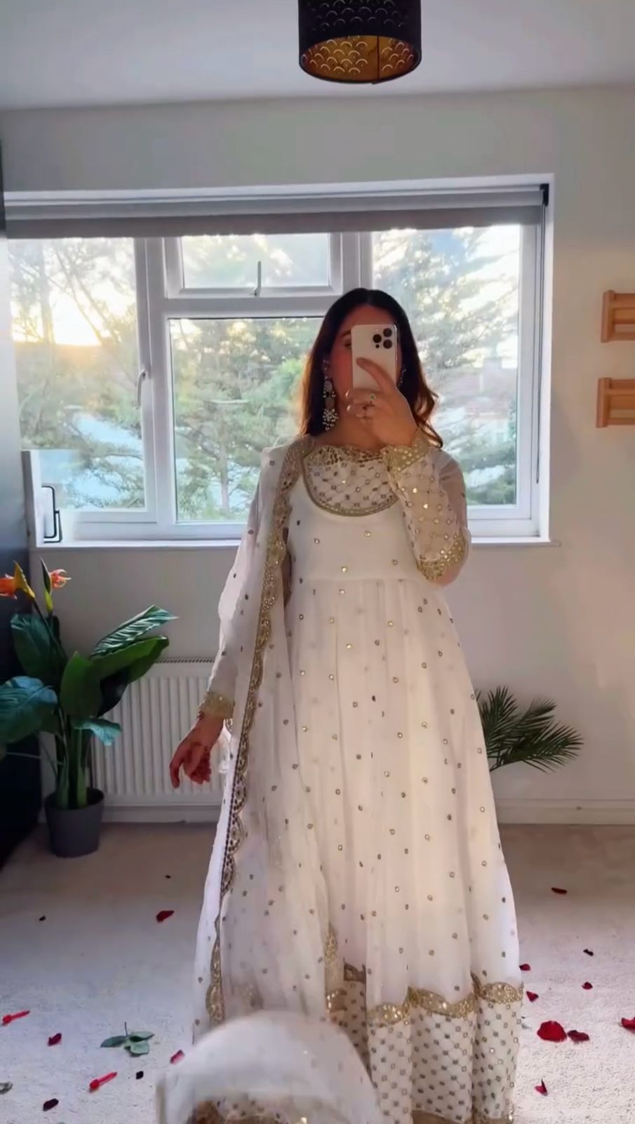 Taj Noor Salwar Suit