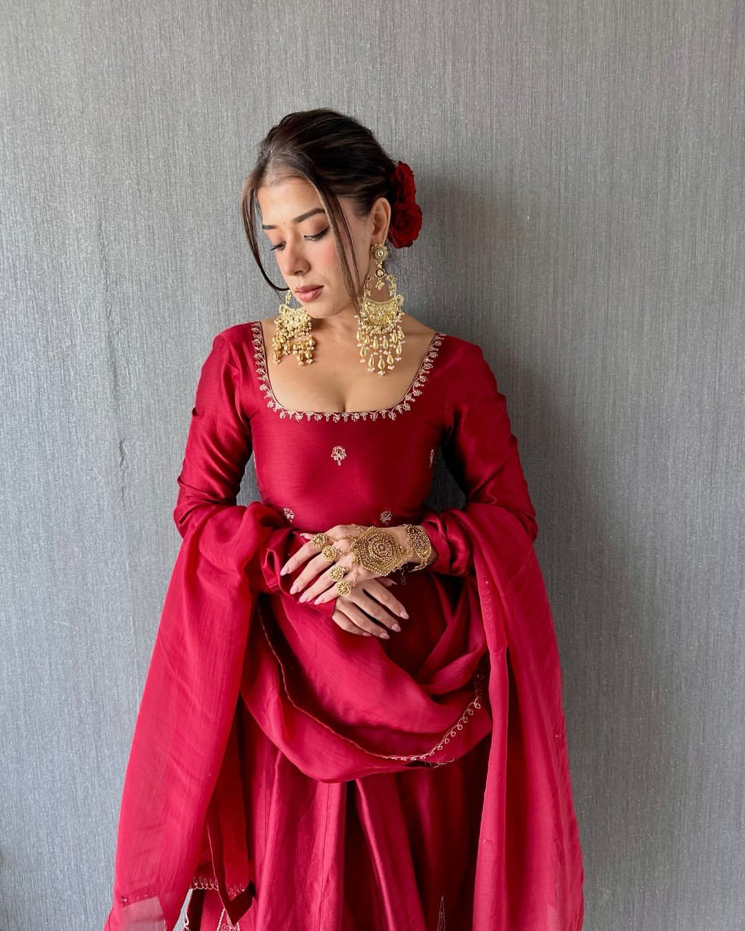 Sukhmani Raktara Salwar Suit
