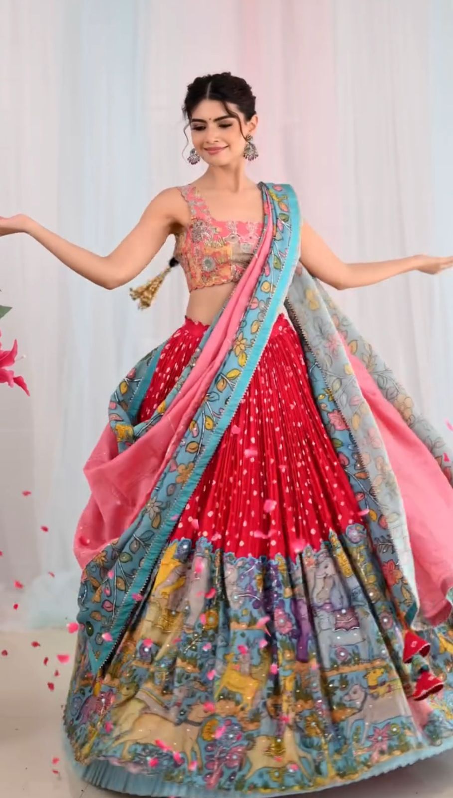 Utsavi Urja Navratri Lehenga Choli