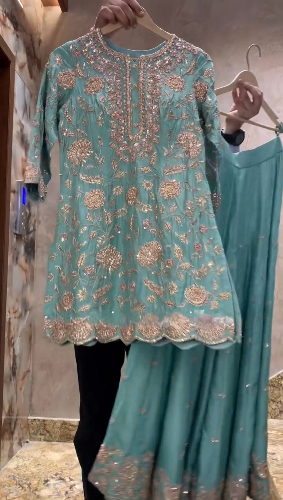 Heer & Hues Salwar Suit