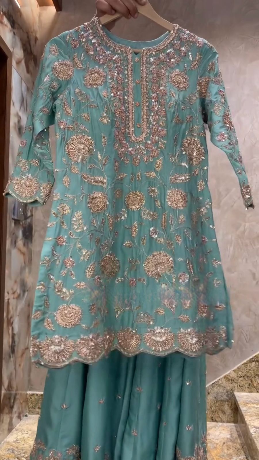 Heer & Hues Salwar Suit