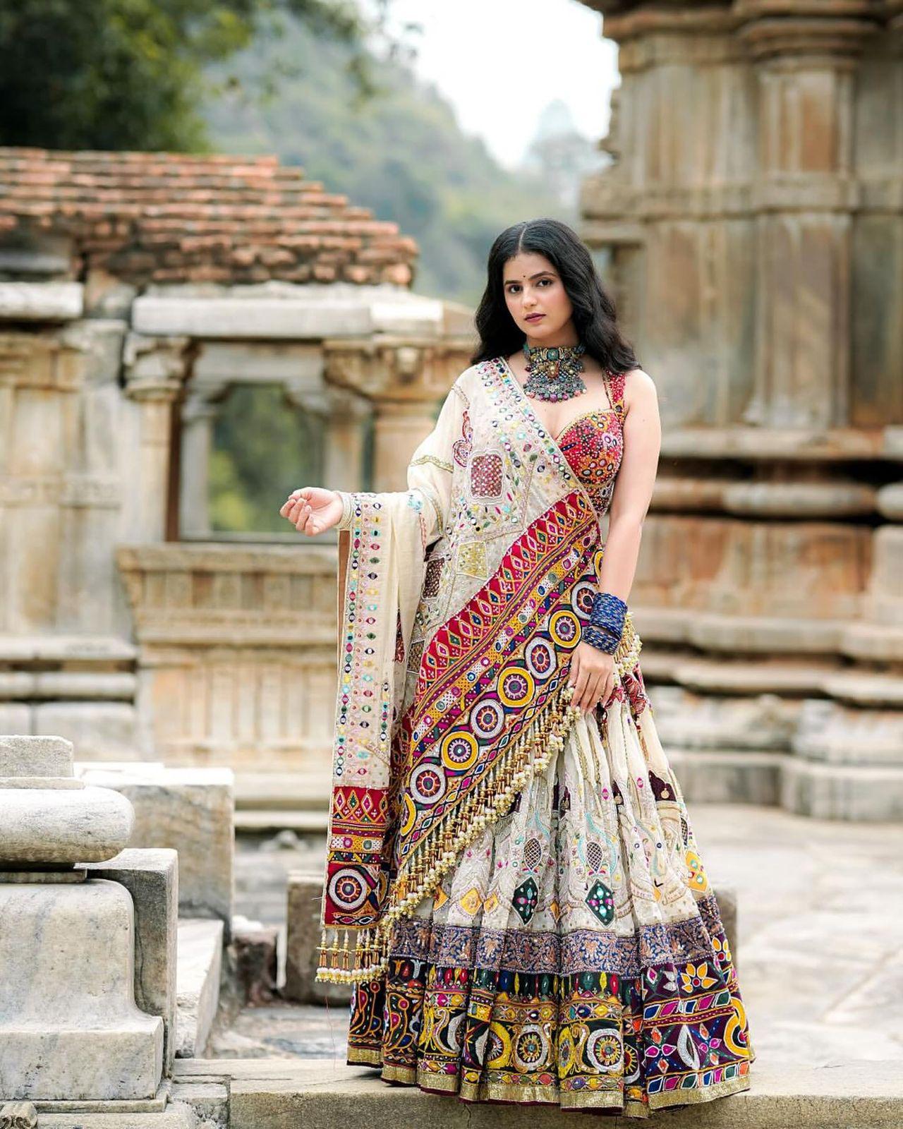 Nartan Nikhar Navratri Lehenga Choli