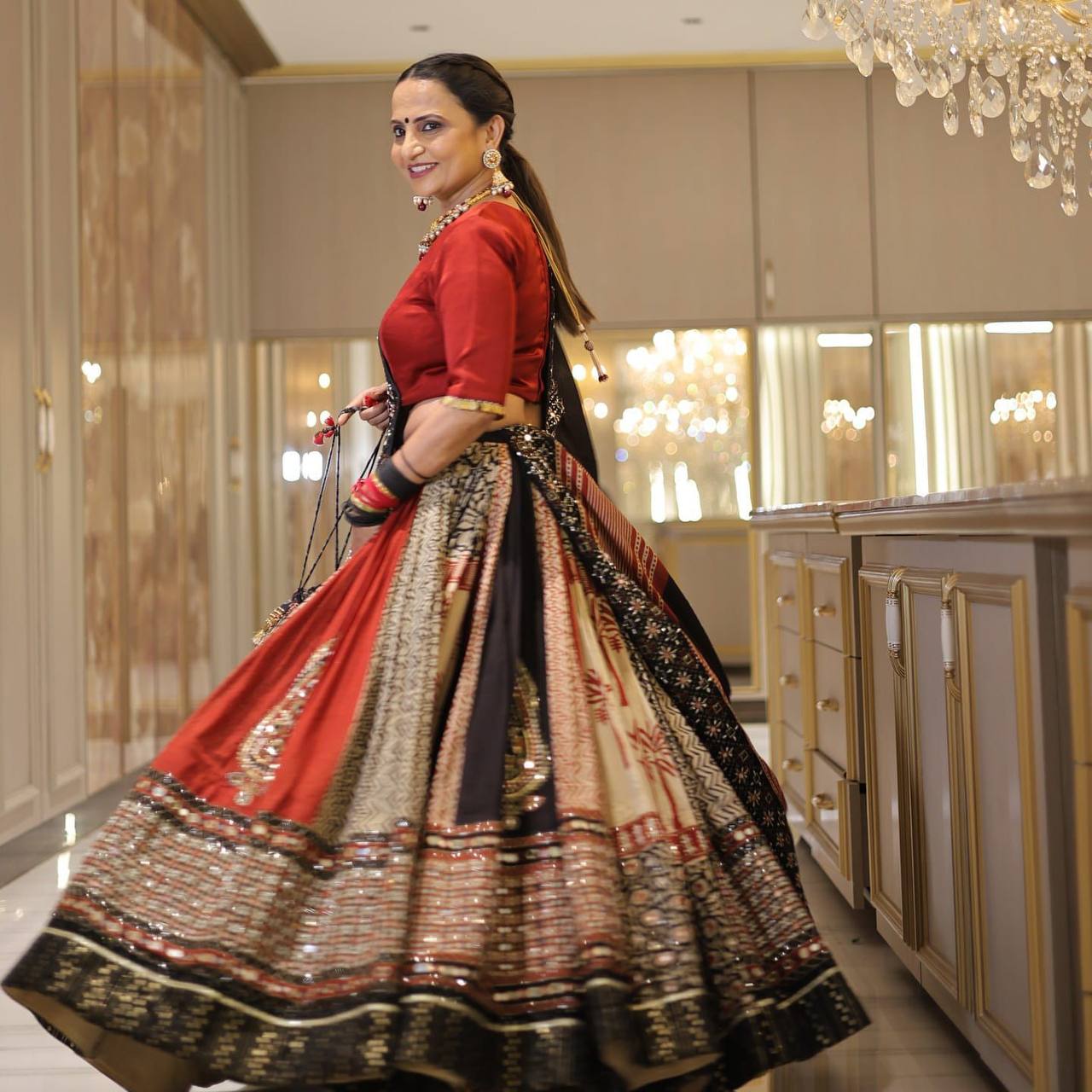 Roopal Beat Navratri Lehenga Choli
