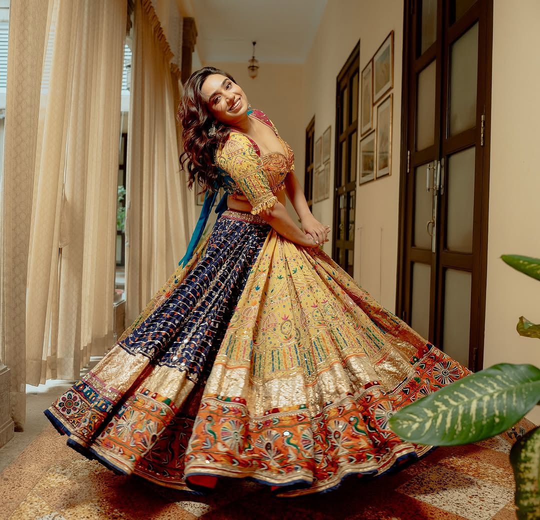 Heer-Hirani Navratri Lehenga Choli