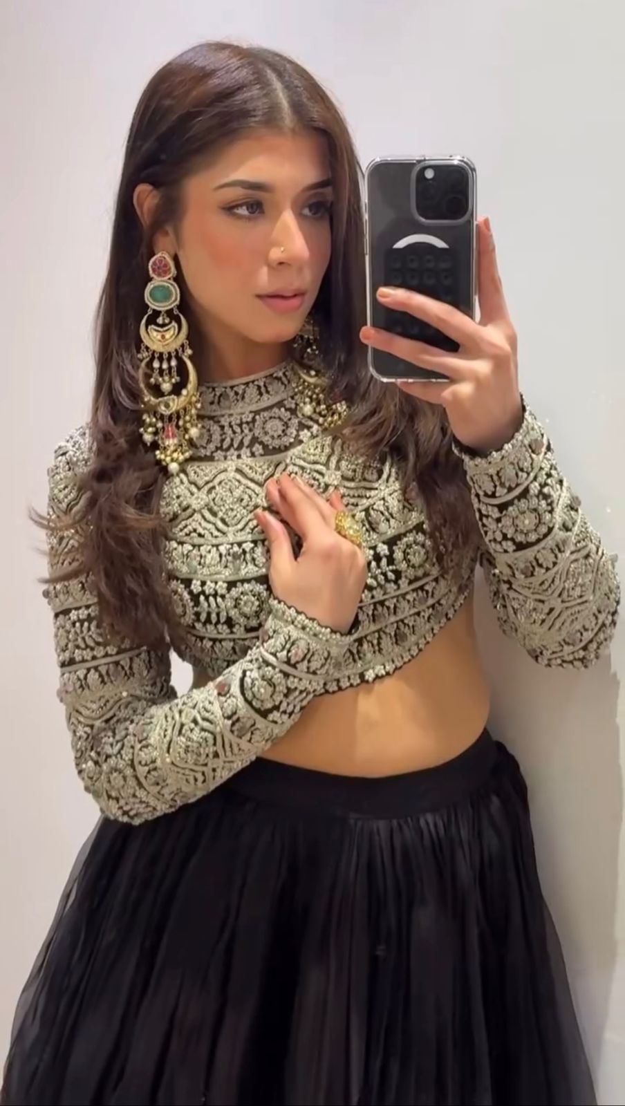 Ravishing Raati Lehenga Choli