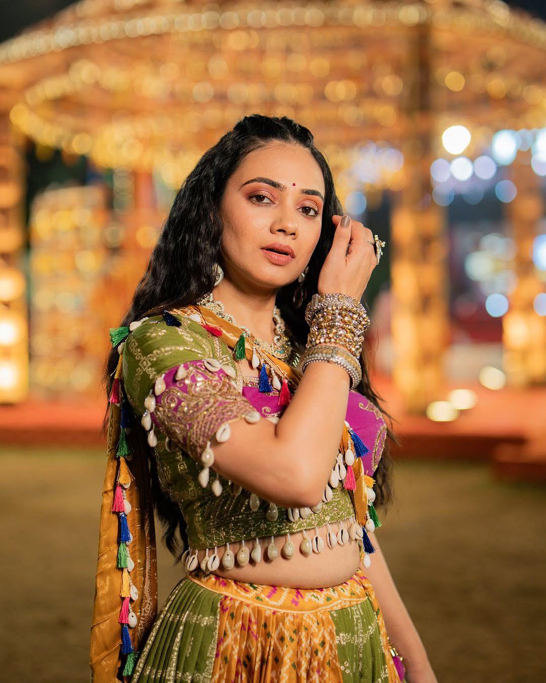 Rajsi Riwaaz Navratri Lehenga Choli