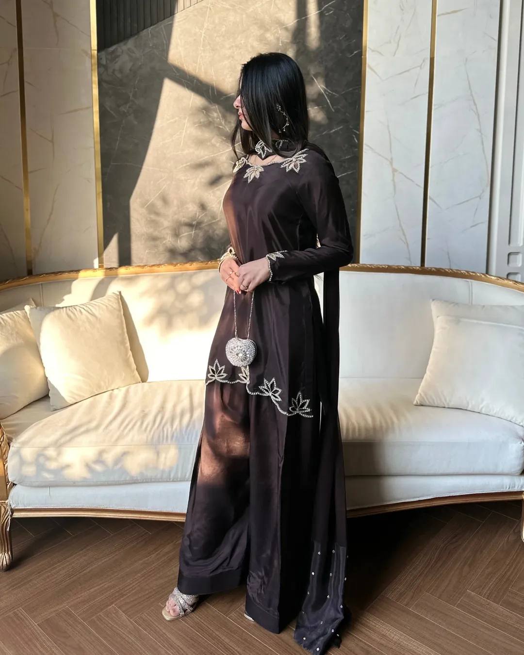 Nazneen Farshi Salwar Suit