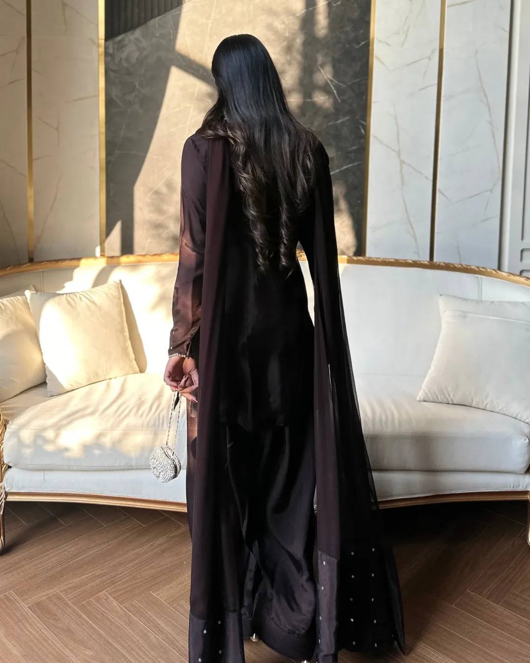 Nazneen Farshi Salwar Suit