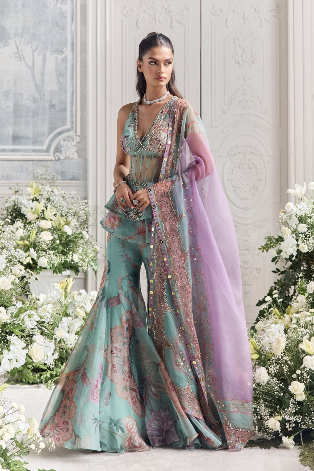 Sutr & Style Sharara Set