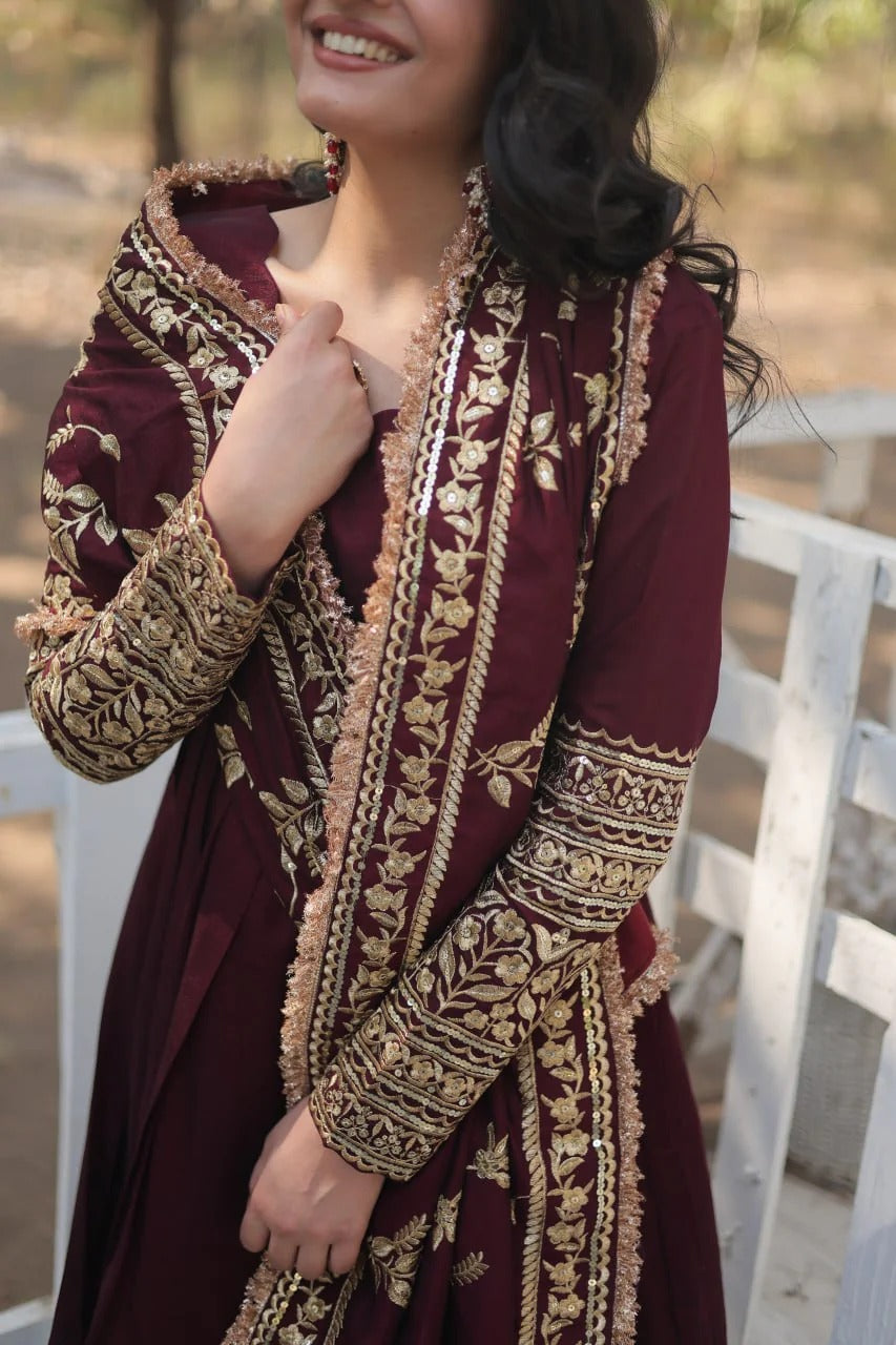 Manyata Premium Gown With Dupatta