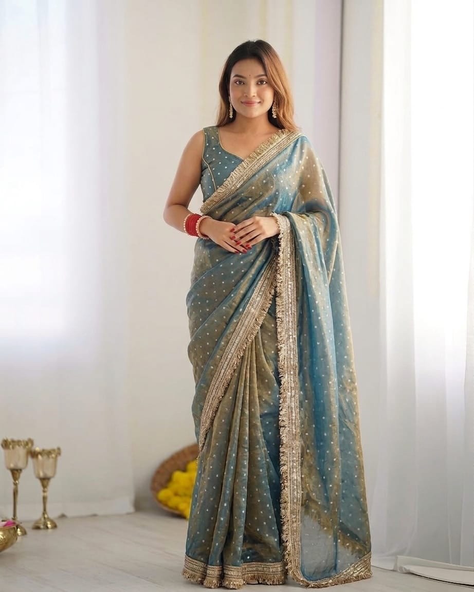 Aabroo Embroidered Saree