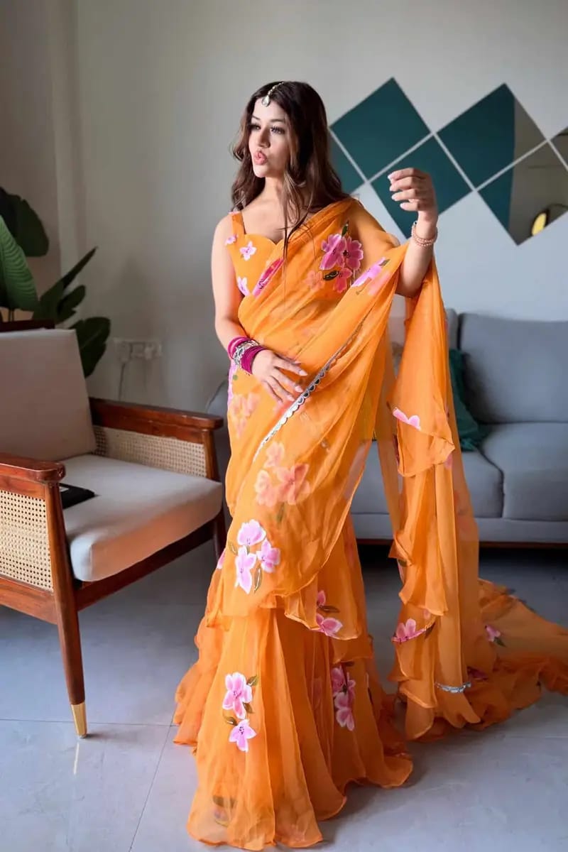 Noorani Threads Lehenga Saree