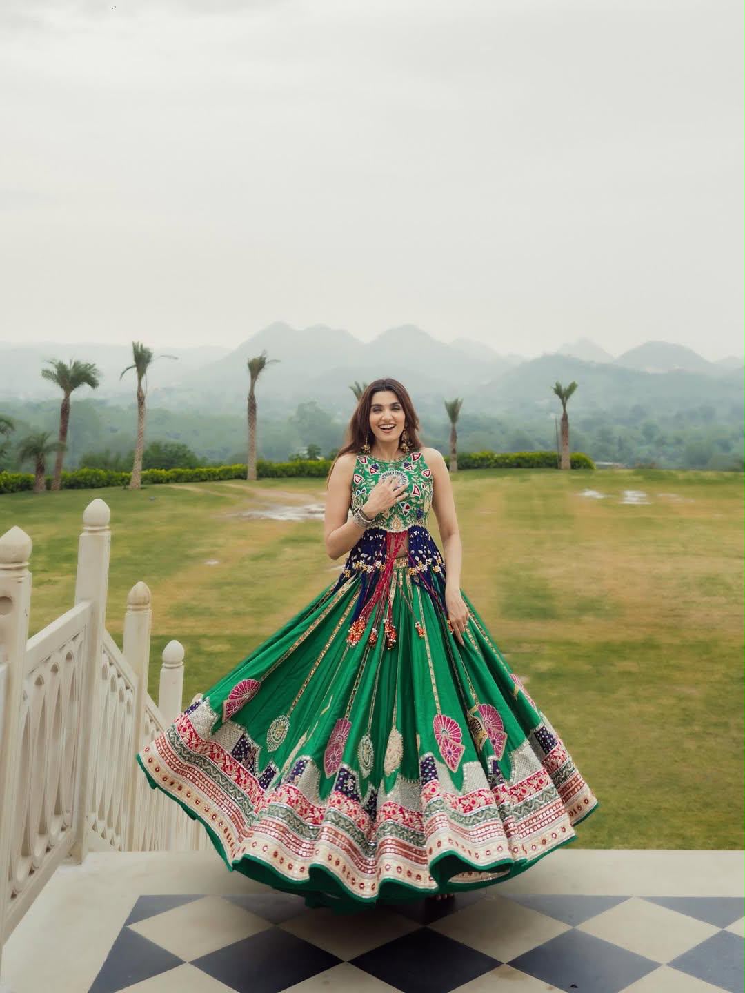 Aangan Utsav Navratri Lehenga Choli