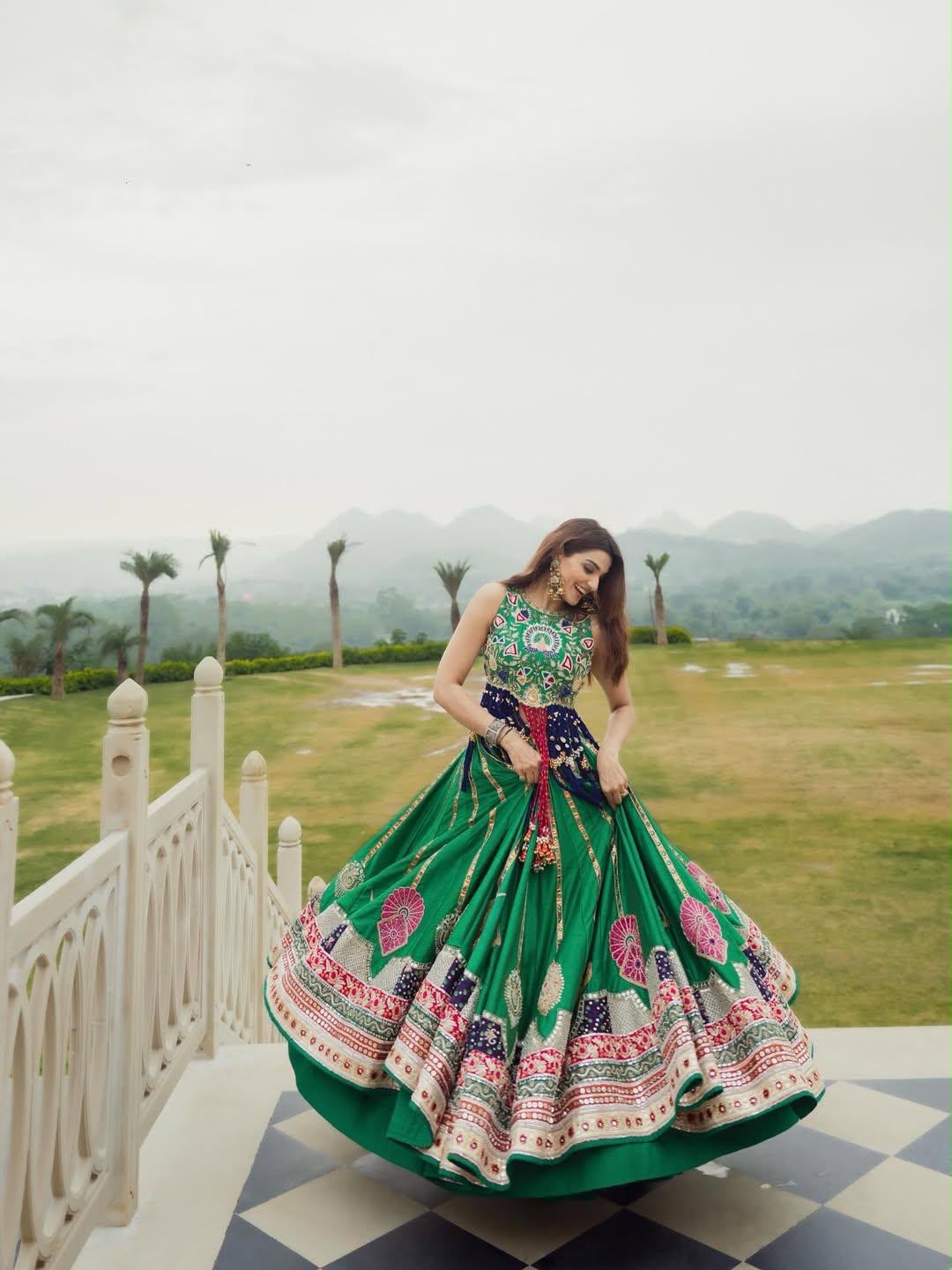 Aangan Utsav Navratri Lehenga Choli