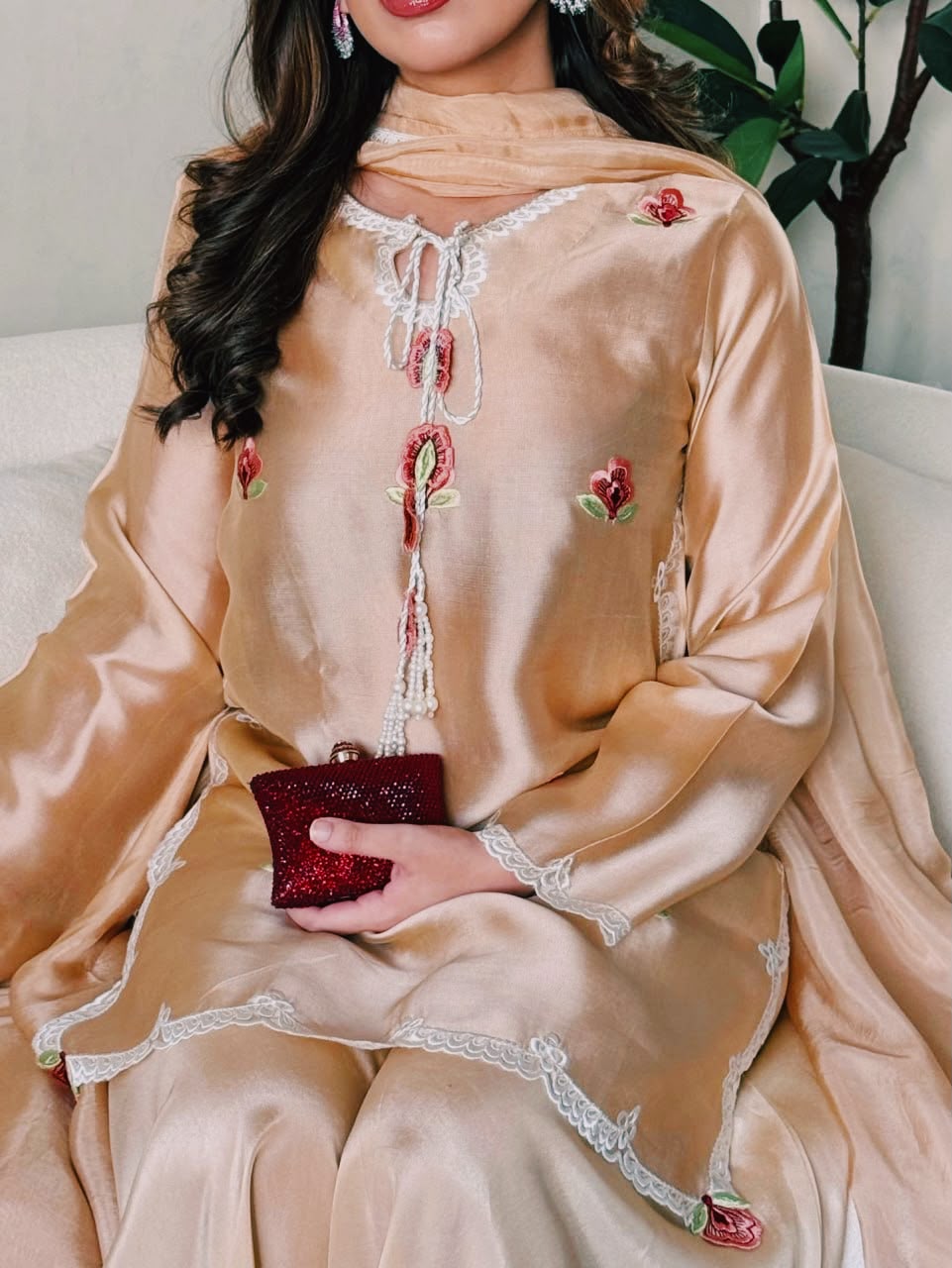 Gulrukh Rani Farshi Suit