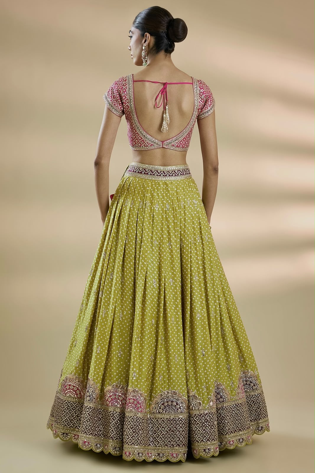 Sonmohini Raas Lehenga Choli