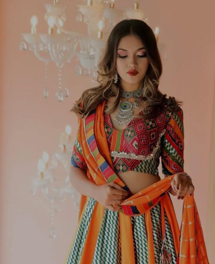 Kesariya Queen Navratri Lehenga Choli