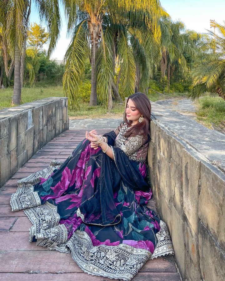 Nayra Royale Gown With Dupatta