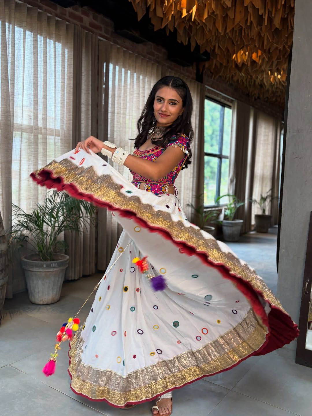 Zesty Zari Navratri Lehenga Choli