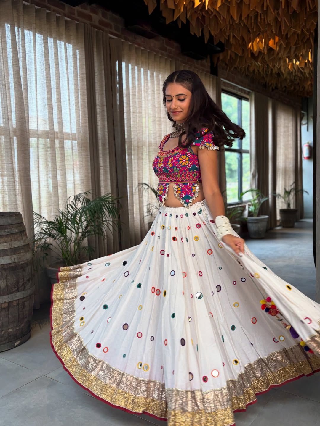 Zesty Zari Navratri Lehenga Choli