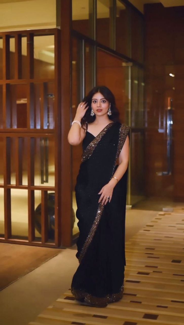 Sombre Black Saree