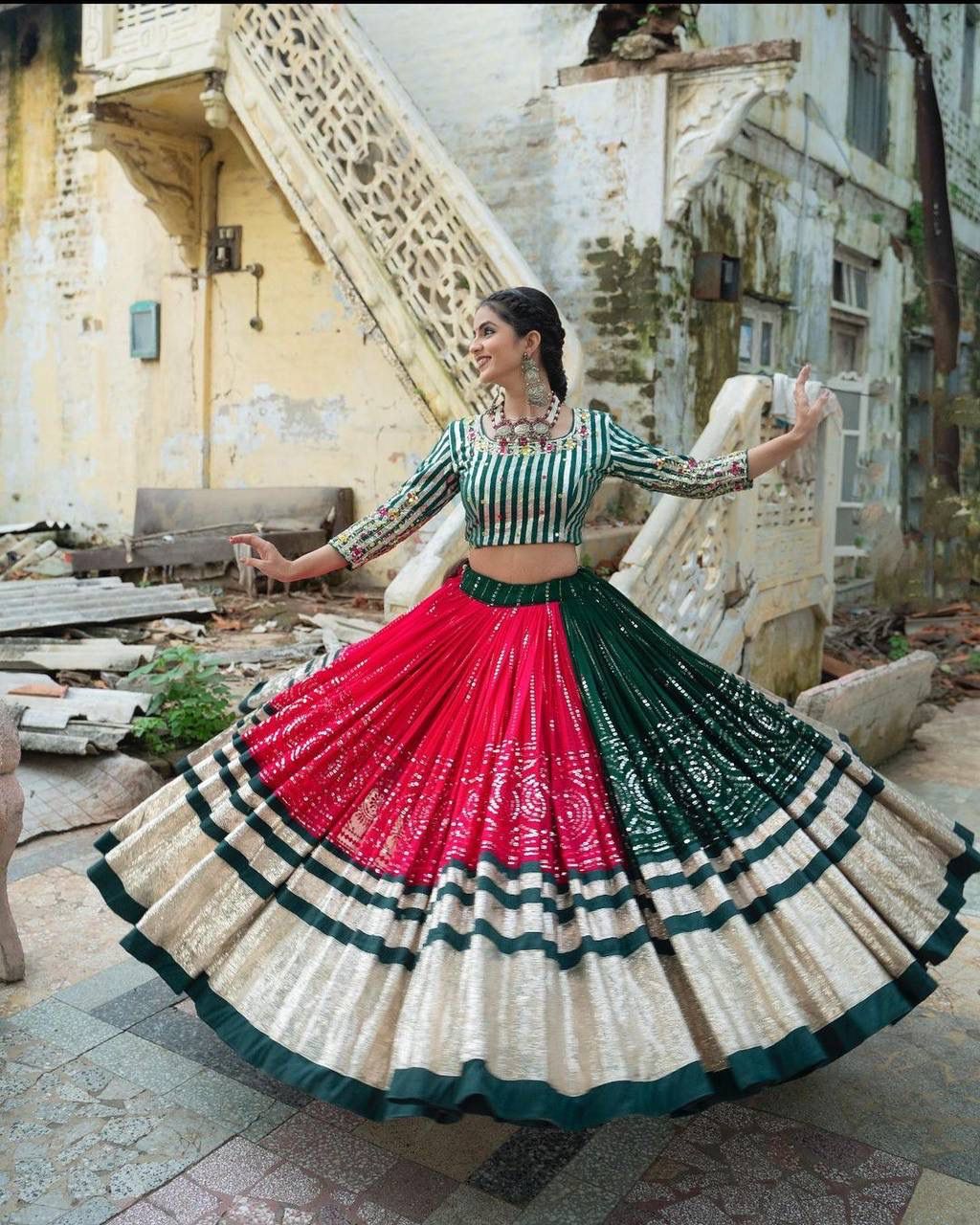 Garba Pehnava Lehenga Choli