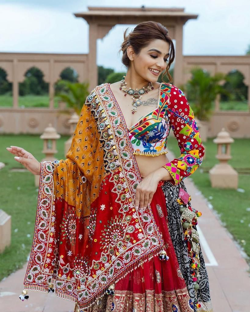 Rang Rasiya Lehenga Choli