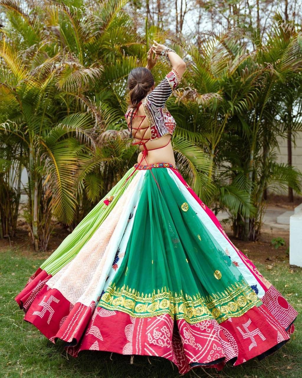 Nayan Glamour Lehenga Choli