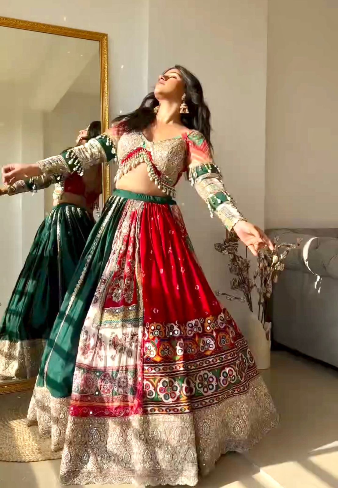 Raffia Designer Navratri Lehenga