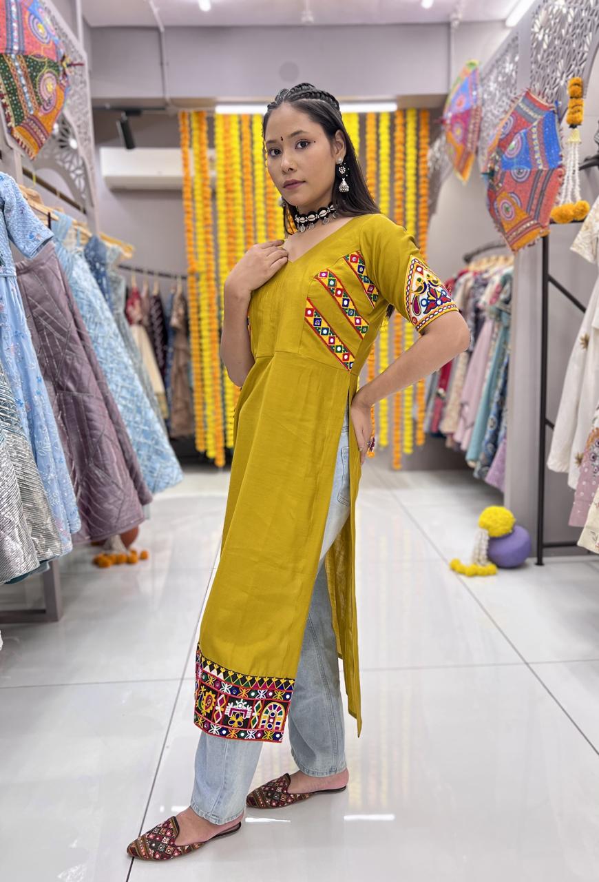 Yami Ethnic Kurti