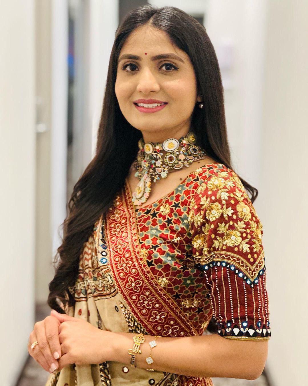 Naari Navrati Lehenga Choli