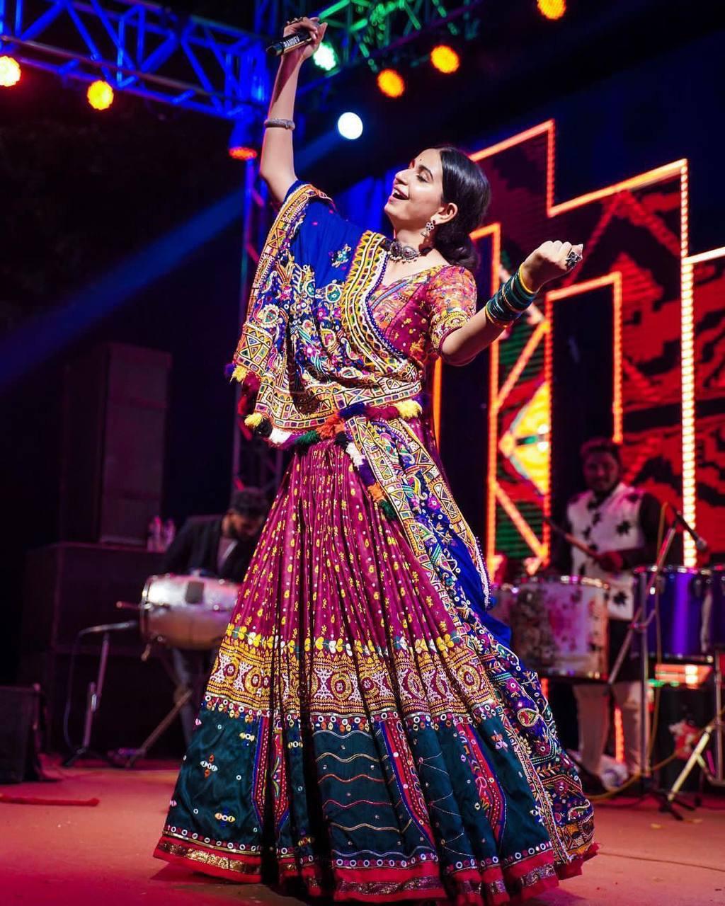 Desi Chamkeela Navratri Lehenga Choli