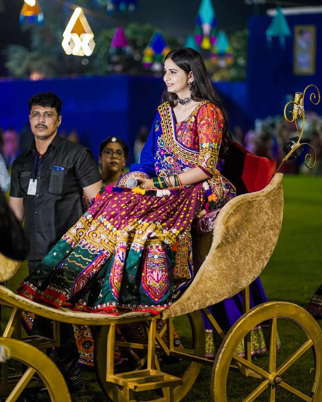 Desi Chamkeela Navratri Lehenga Choli