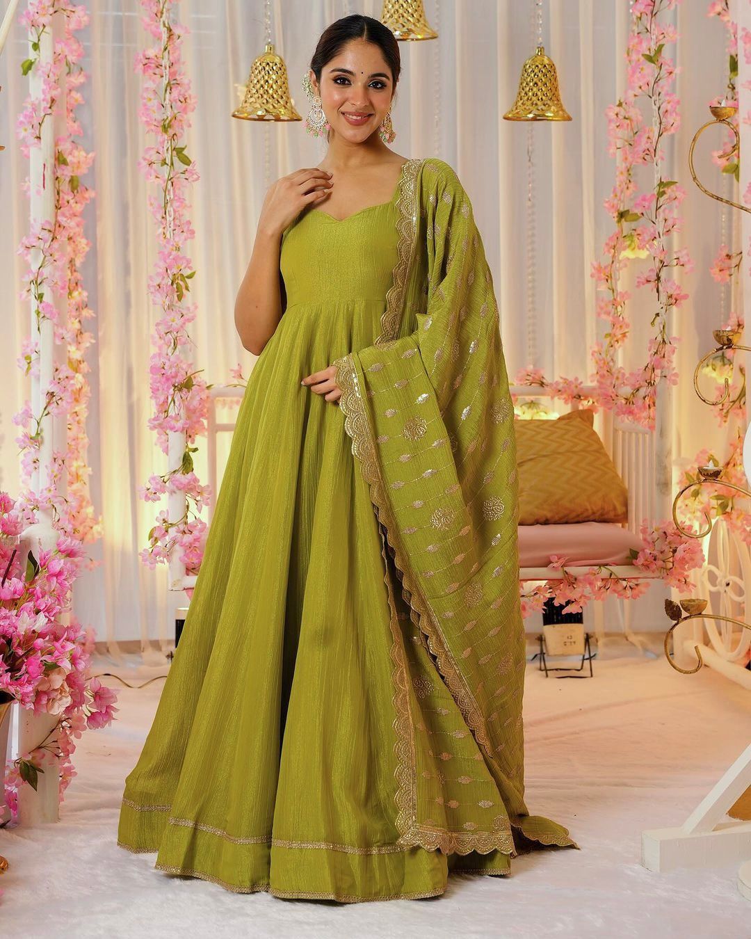 Glamorous Green Salwar Suit