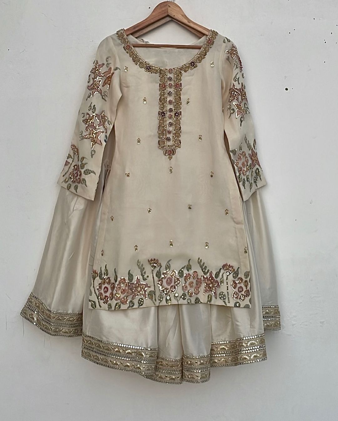 Zaara Noor Gharara Set