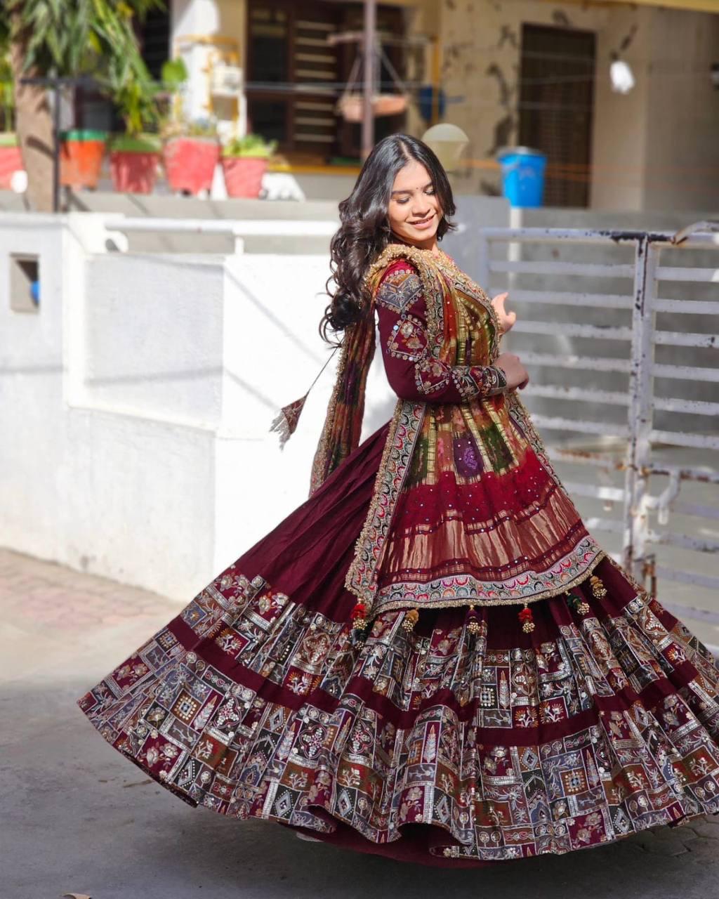 Ragini Navratri Lehenga Choli