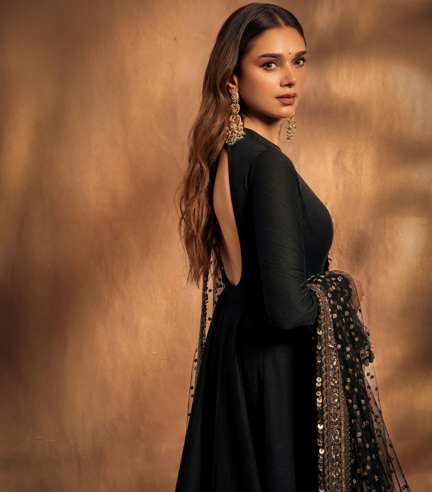 Aditi Rao Hydari Gown With Dupatta