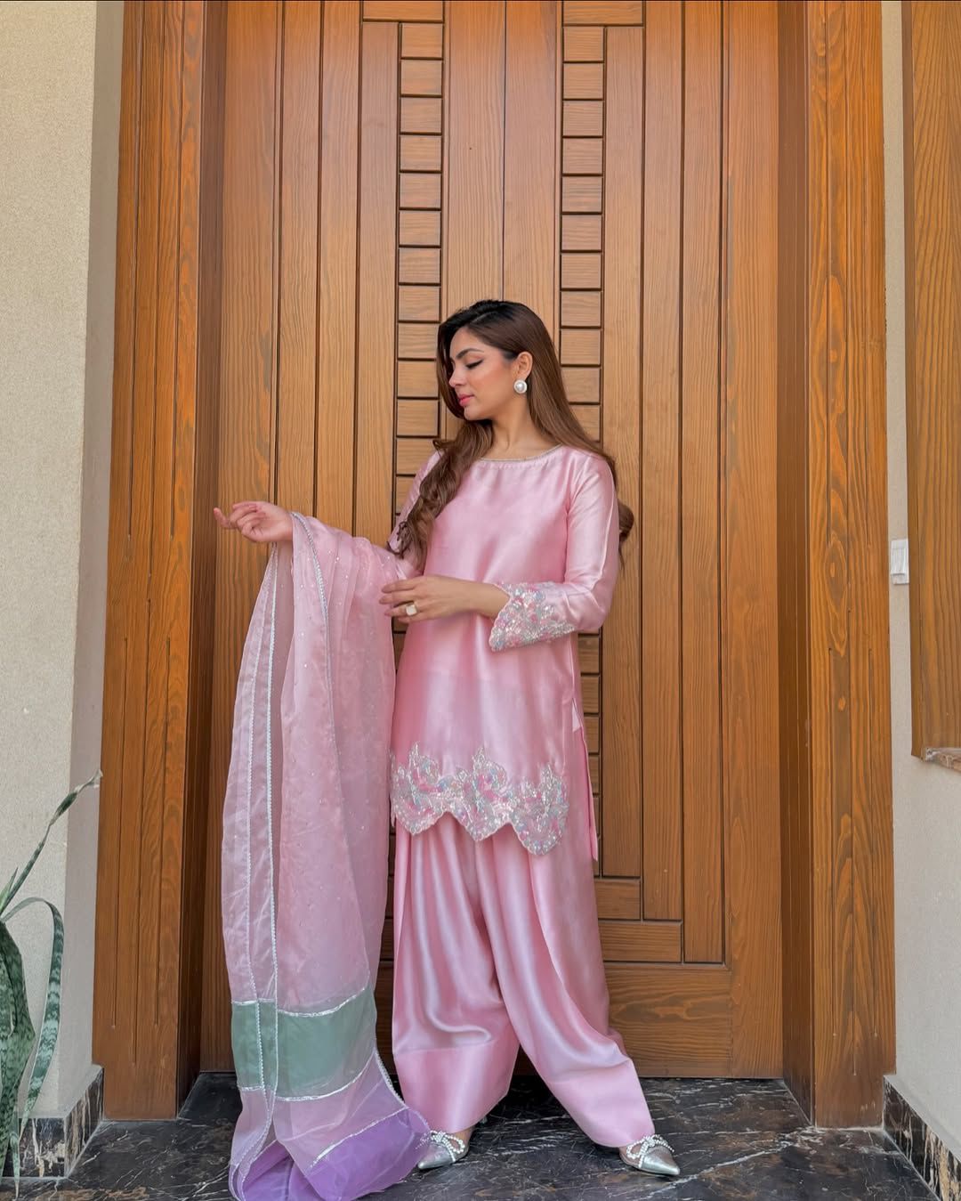 Zauq-e-Farshi Salwar Suit